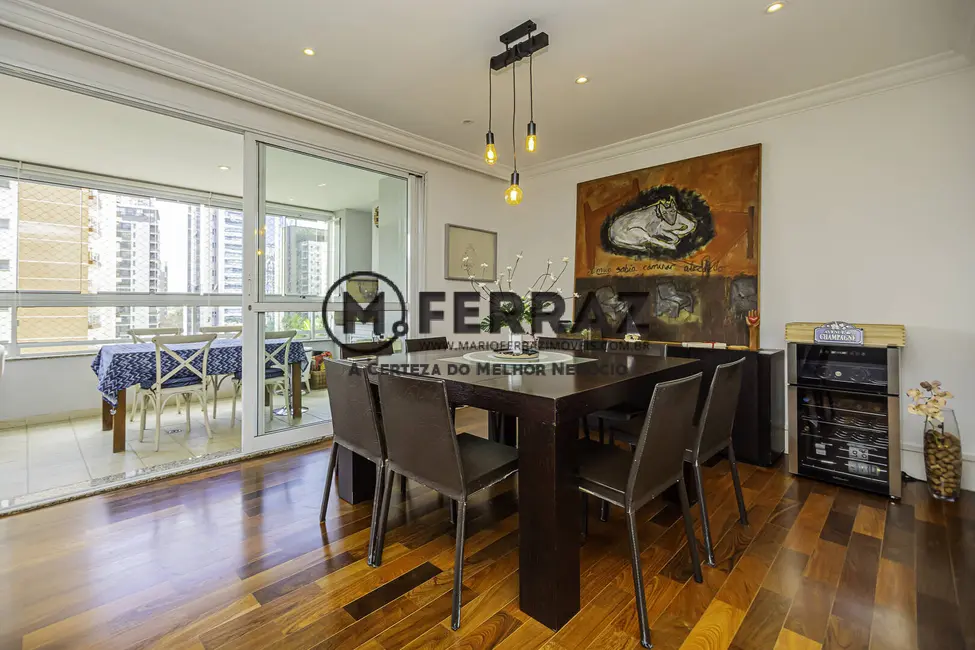 Foto 7 de Apartamento com 3 quartos à venda, 146m2 em Itaim Bibi, São Paulo - SP