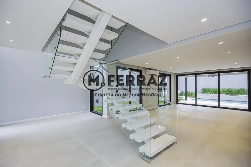 Foto 2 de Casa com 4 quartos à venda, 550m2 em Jardim Luzitânia, São Paulo - SP