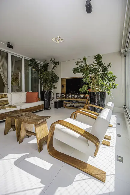 Foto 3 de Apartamento com 4 quartos à venda, 222m2 em Campo Belo, São Paulo - SP