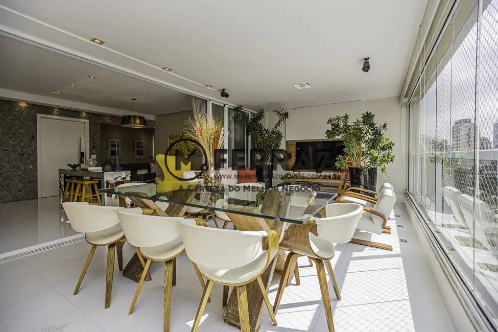 Foto 2 de Apartamento com 4 quartos à venda, 222m2 em Campo Belo, São Paulo - SP