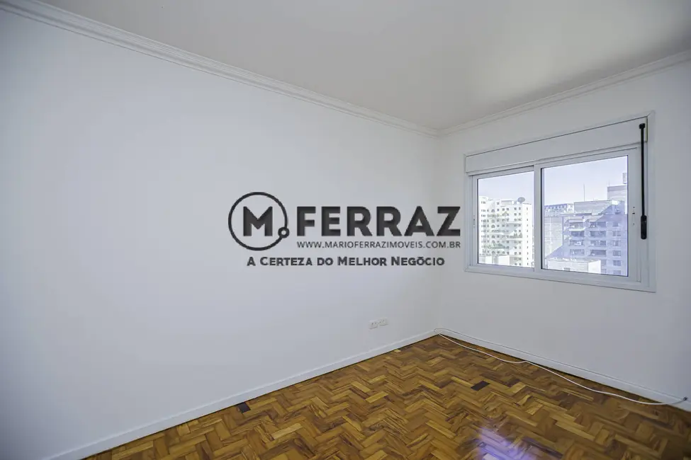 Apartamento com 3 quartos à venda e para alugar, 130m2 em Jardim Europa, São Paulo - SP - imagem 8 Foto 8 de Apartamento com 3 quartos à venda e para alugar, 130m2 em Jardim Europa, São Paulo - SP