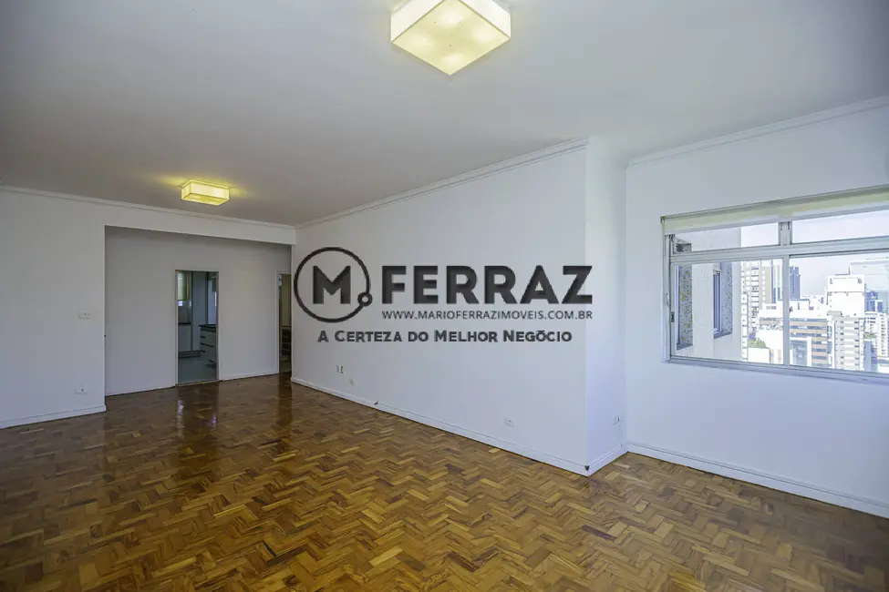 Apartamento com 3 quartos à venda e para alugar, 130m2 em Jardim Europa, São Paulo - SP - imagem 4 Foto 4 de Apartamento com 3 quartos à venda e para alugar, 130m2 em Jardim Europa, São Paulo - SP