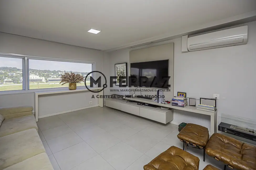 Foto 3 de Apartamento com 3 quartos para alugar, 200m2 em Jardim Europa, São Paulo - SP