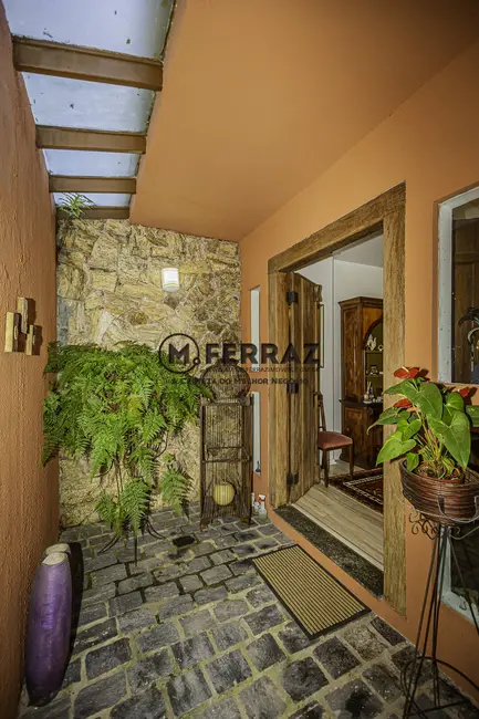 Casa com 3 quartos à venda, 265m2 em Jardim Leonor, São Paulo - SP - imagem 9 Foto 9 de Casa com 3 quartos à venda, 265m2 em Jardim Leonor, São Paulo - SP