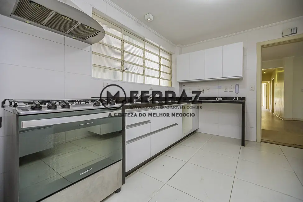 Foto 8 de Apartamento com 3 quartos para alugar, 170m2 em Jardim Europa, São Paulo - SP