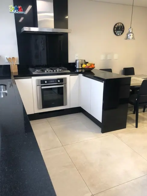 Foto 6 de Apartamento com 4 quartos à venda, 238m2 em Vila Suzana, São Paulo - SP