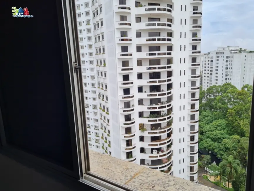 Foto 4 de Apartamento com 4 quartos à venda, 200m2 em Vila Andrade, São Paulo - SP