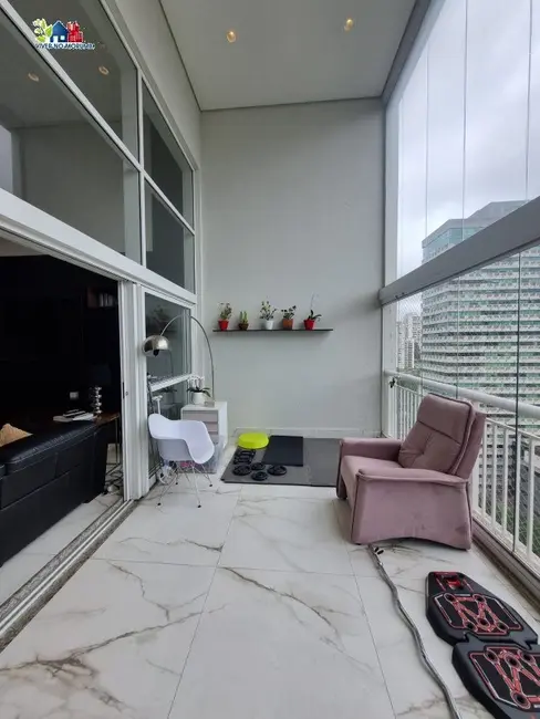 Apartamento com 4 quartos à venda, 238m2 em Vila Suzana, São Paulo - SP - imagem 5 Foto 5 de Apartamento com 4 quartos à venda, 238m2 em Vila Suzana, São Paulo - SP