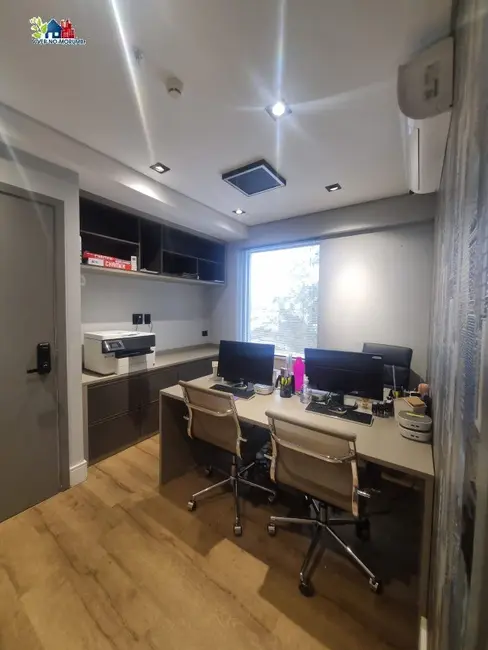 Sala Comercial à venda, 120m2 em Vila Andrade, São Paulo - SP - imagem 9 Foto 9 de Sala Comercial à venda, 120m2 em Vila Andrade, São Paulo - SP