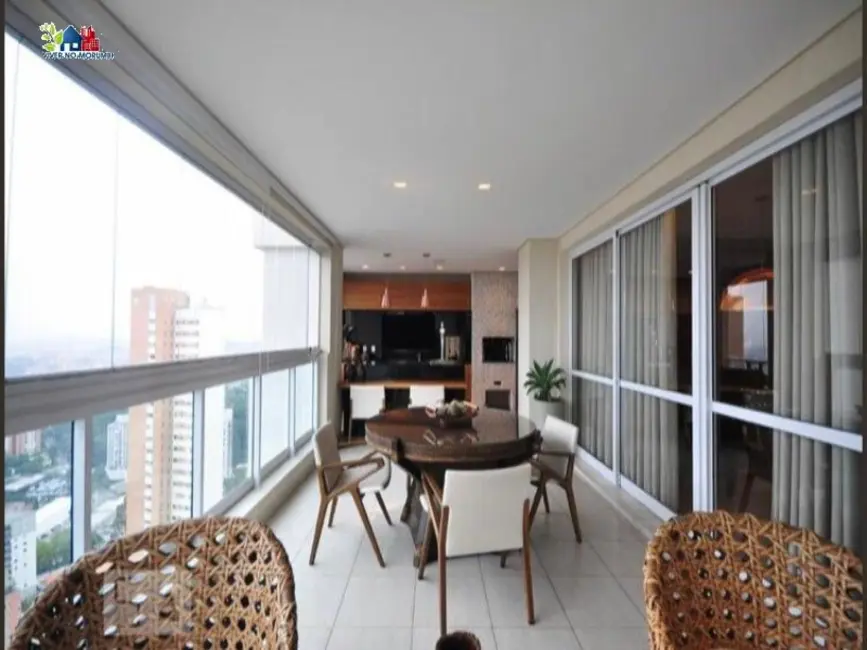 Apartamento com 4 quartos à venda, 281m2 em Vila Andrade, São Paulo - SP - imagem 1 Foto 1 de Apartamento com 4 quartos à venda, 281m2 em Vila Andrade, São Paulo - SP