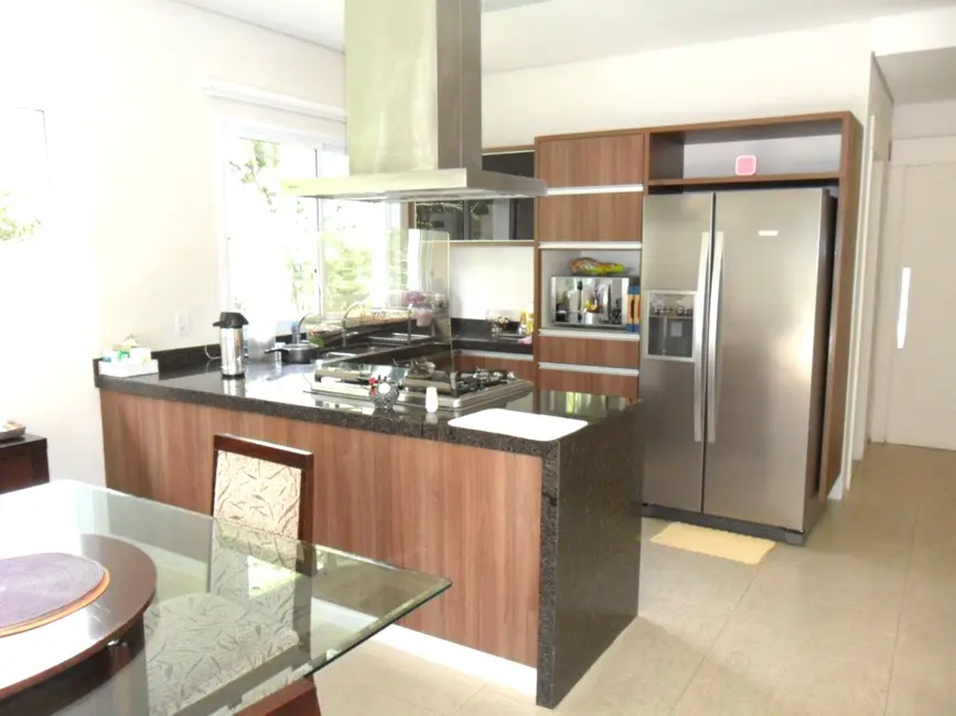 Foto 8 de Casa de Condomínio com 3 quartos à venda e para alugar, 492m2 em Jundiai - SP