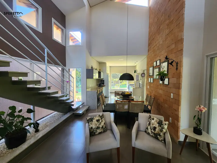 Foto 2 de Casa de Condomínio com 3 quartos à venda, 257m2 em Louveira - SP