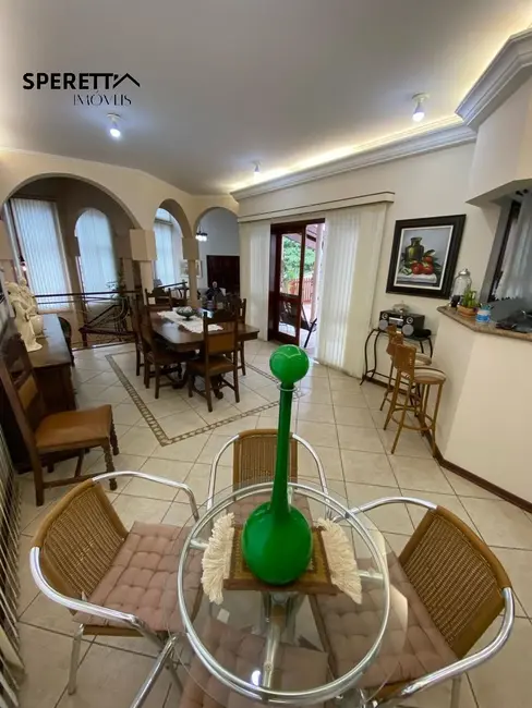 Foto 2 de Casa de Condomínio com 3 quartos à venda, 352m2 em Valinhos - SP