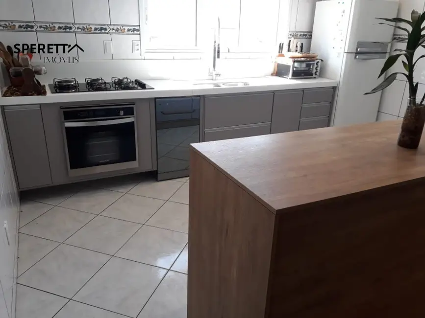Casa com 3 quartos à venda, 210m2 em Parque Cidade Jardim II, Jundiai - SP - imagem 5 Foto 5 de Casa com 3 quartos à venda, 210m2 em Parque Cidade Jardim II, Jundiai - SP