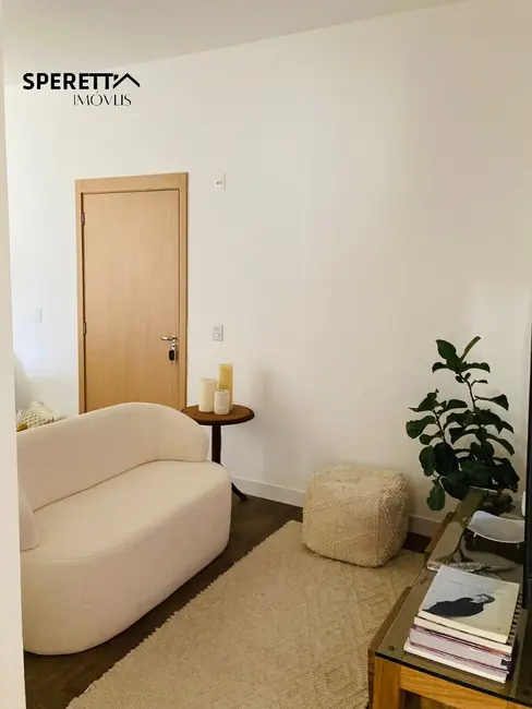 Foto 2 de Apartamento com 2 quartos à venda, 54m2 em Vila Galvão, Jundiai - SP