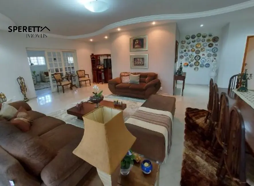 Chácara com 4 quartos à venda, 750m2 em Jundiai - SP - imagem 9 Foto 9 de Chácara com 4 quartos à venda, 750m2 em Jundiai - SP