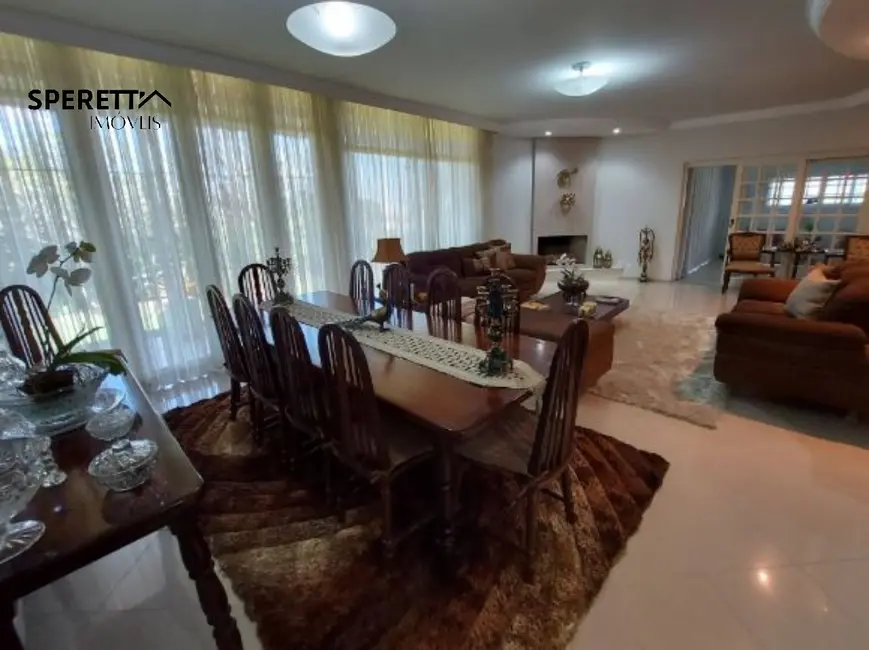 Chácara com 4 quartos à venda, 750m2 em Jundiai - SP - imagem 8 Foto 8 de Chácara com 4 quartos à venda, 750m2 em Jundiai - SP