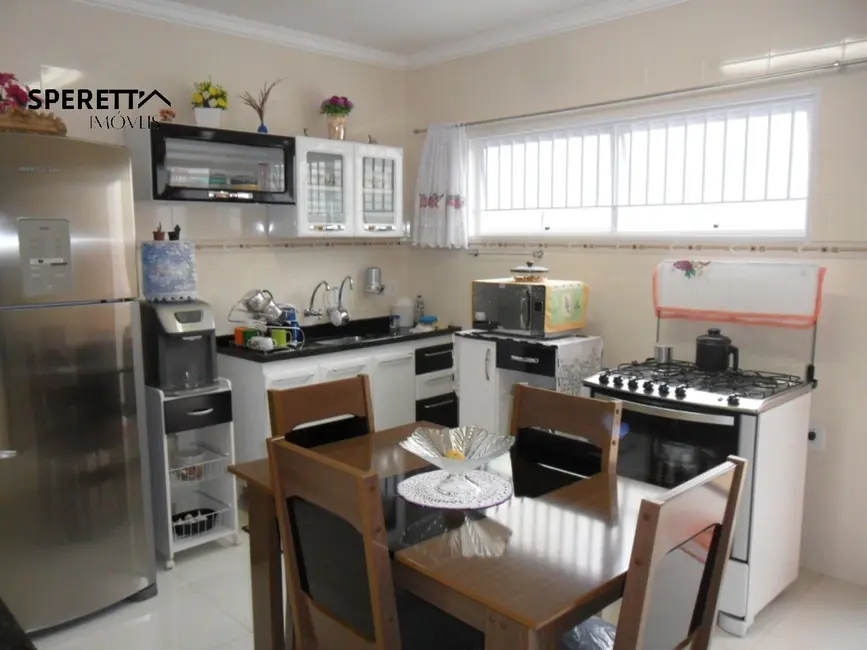 Casa com 3 quartos à venda, 265m2 em Jardim Pacaembu, Jundiai - SP - imagem 4 Foto 4 de Casa com 3 quartos à venda, 265m2 em Jardim Pacaembu, Jundiai - SP