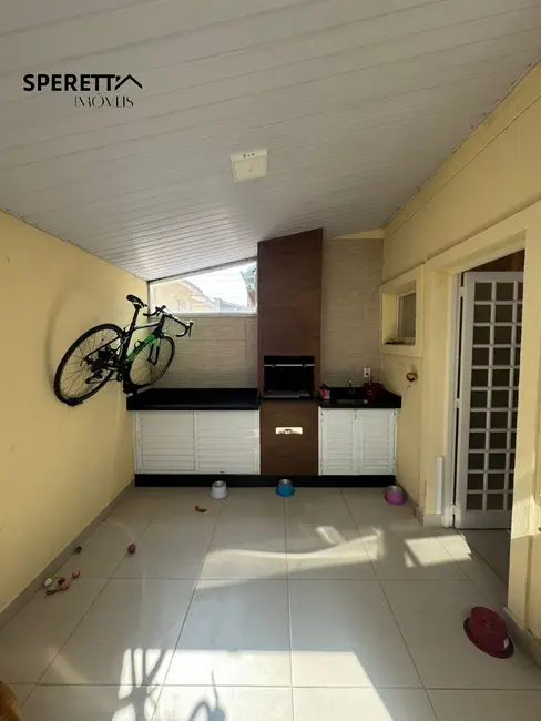 Foto 4 de Casa de Condomínio com 2 quartos à venda, 76m2 em Vila Alati, Jundiai - SP