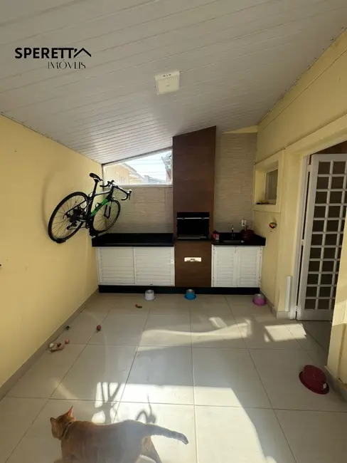 Foto 2 de Casa de Condomínio com 2 quartos à venda, 76m2 em Vila Alati, Jundiai - SP
