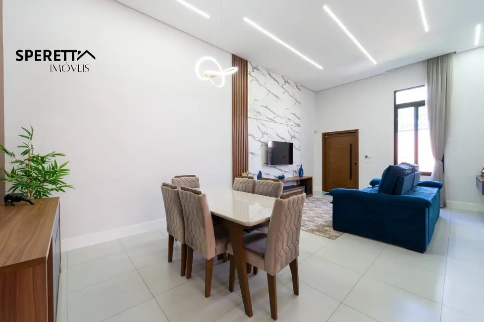 Foto 2 de Casa com 2 quartos à venda, 127m2 em Itupeva - SP