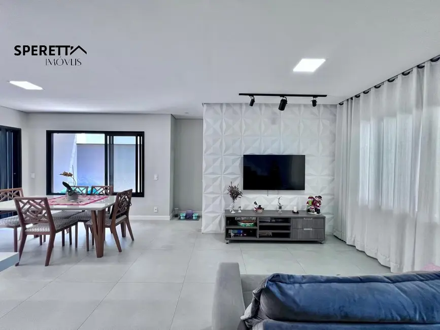 Foto 1 de Casa de Condomínio com 3 quartos à venda, 161m2 em Jardim Celeste, Jundiai - SP