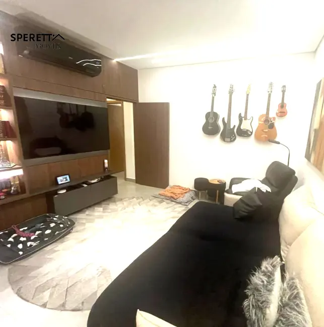 Foto 2 de Apartamento com 3 quartos à venda, 101m2 em Vila Galvão, Jundiai - SP