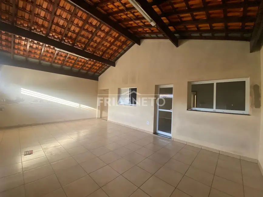 Foto 2 de Casa com 2 quartos para alugar, 141m2 em Piracicaba - SP