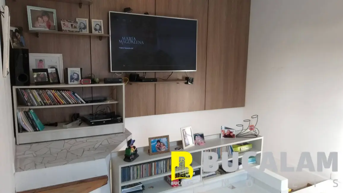 Casa com 3 quartos à venda, 300m2 em Jardim Santa Rosa, Taboao Da Serra - SP - imagem 7 Foto 7 de Casa com 3 quartos à venda, 300m2 em Jardim Santa Rosa, Taboao Da Serra - SP