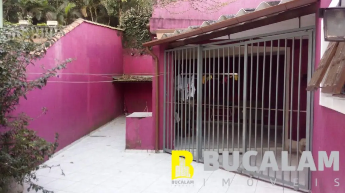 Casa com 3 quartos à venda, 408m2 em Jardim Três Marias, Taboao Da Serra - SP - imagem 5 Foto 5 de Casa com 3 quartos à venda, 408m2 em Jardim Três Marias, Taboao Da Serra - SP