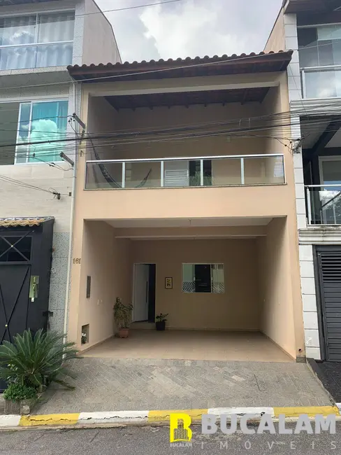 Foto 1 de Casa de Condomínio com 3 quartos à venda, 200m2 em Jardim Ana Estela, Carapicuiba - SP