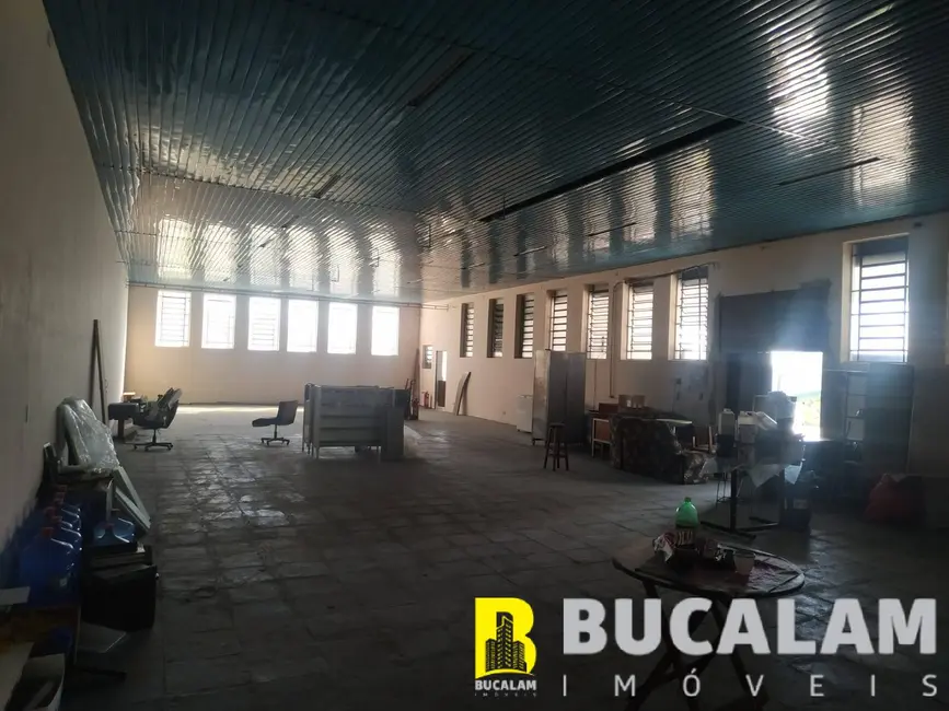 Foto 3 de Armazém / Galpão à venda, 2000m2 em Embu Mirim, Itapecerica Da Serra - SP