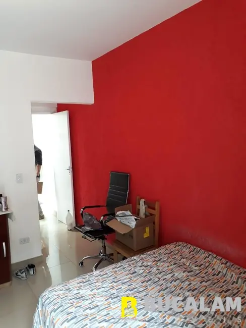 Sobrado com 3 quartos à venda, 260m2 em Jardim Ouro Preto, Taboao Da Serra - SP - imagem 4 Foto 4 de Sobrado com 3 quartos à venda, 260m2 em Jardim Ouro Preto, Taboao Da Serra - SP