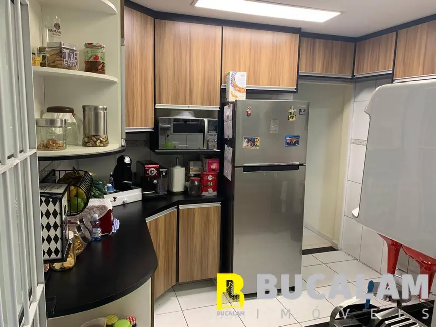 Sobrado com 3 quartos à venda, 150m2 em Parque Monte Alegre, Taboao Da Serra - SP - imagem 7 Foto 7 de Sobrado com 3 quartos à venda, 150m2 em Parque Monte Alegre, Taboao Da Serra - SP