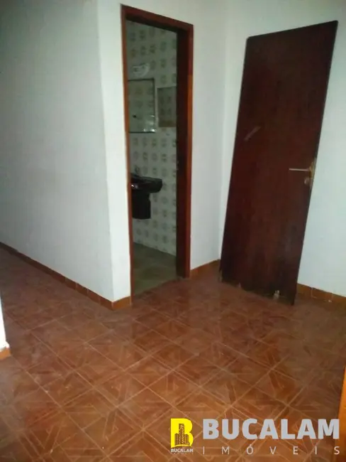 Casa com 4 quartos à venda, 200m2 em Jardim Monte Alegre, Taboao Da Serra - SP - imagem 9 Foto 9 de Casa com 4 quartos à venda, 200m2 em Jardim Monte Alegre, Taboao Da Serra - SP