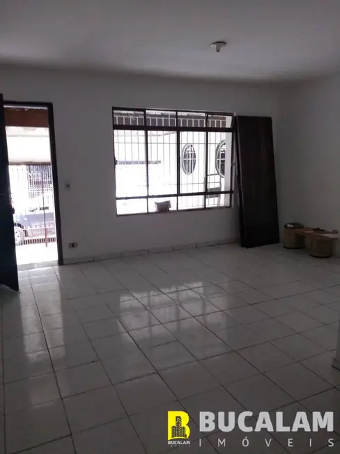 Casa com 4 quartos à venda, 200m2 em Jardim Monte Alegre, Taboao Da Serra - SP - imagem 3 Foto 3 de Casa com 4 quartos à venda, 200m2 em Jardim Monte Alegre, Taboao Da Serra - SP