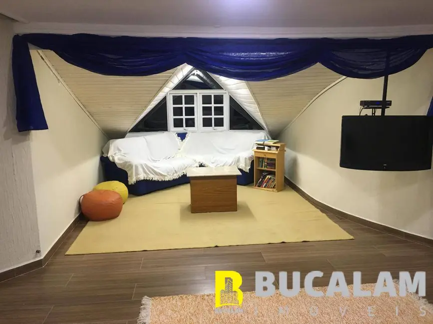 Casa com 4 quartos à venda, 260m2 em Parque Monte Alegre, Taboao Da Serra - SP - imagem 6 Foto 6 de Casa com 4 quartos à venda, 260m2 em Parque Monte Alegre, Taboao Da Serra - SP