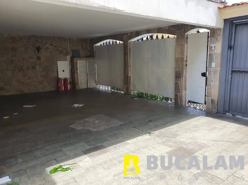 Foto 3 de Casa com 5 quartos à venda, 400m2 em Jardim América, Taboao Da Serra - SP