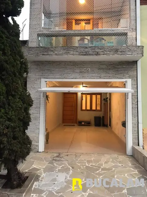 Foto 3 de Casa com 3 quartos à venda, 186m2 em Jardim América, Taboao Da Serra - SP