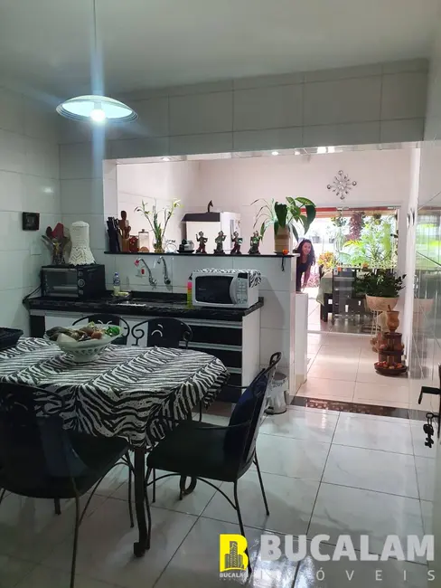 Casa com 3 quartos à venda, 260m2 em Arraial Paulista, Taboao Da Serra - SP - imagem 7 Foto 7 de Casa com 3 quartos à venda, 260m2 em Arraial Paulista, Taboao Da Serra - SP