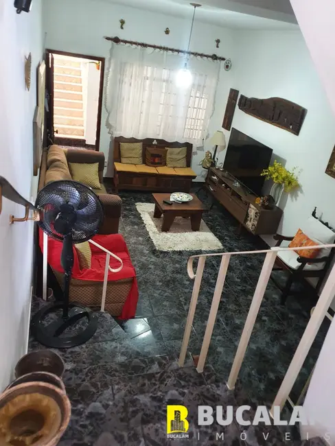 Casa com 3 quartos à venda, 260m2 em Arraial Paulista, Taboao Da Serra - SP - imagem 4 Foto 4 de Casa com 3 quartos à venda, 260m2 em Arraial Paulista, Taboao Da Serra - SP