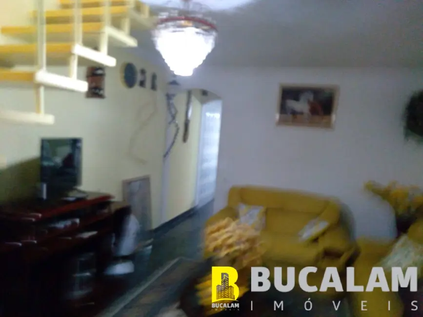 Casa com 4 quartos à venda, 200m2 em Jardim Helena, Taboao Da Serra - SP - imagem 8 Foto 8 de Casa com 4 quartos à venda, 200m2 em Jardim Helena, Taboao Da Serra - SP