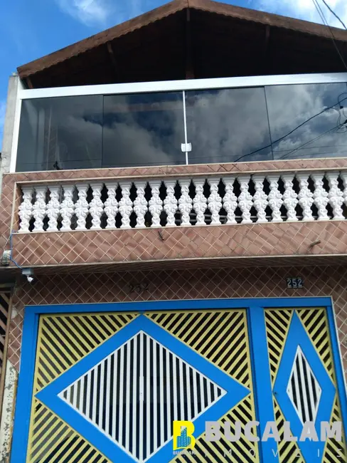 Foto 1 de Casa com 4 quartos à venda, 200m2 em Jardim Helena, Taboao Da Serra - SP