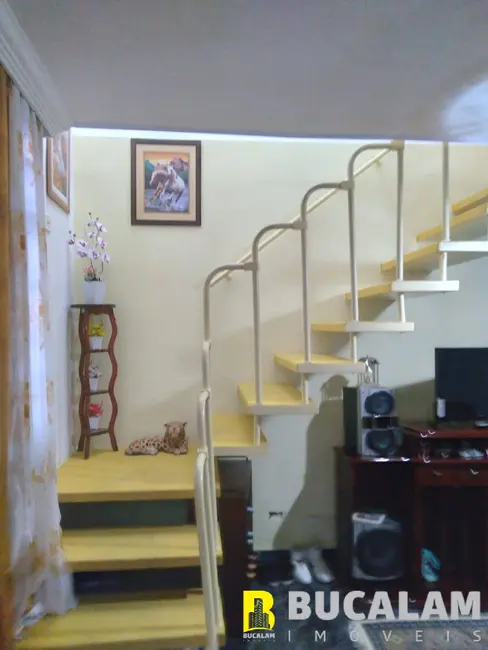 Casa com 4 quartos à venda, 200m2 em Jardim Helena, Taboao Da Serra - SP - imagem 7 Foto 7 de Casa com 4 quartos à venda, 200m2 em Jardim Helena, Taboao Da Serra - SP