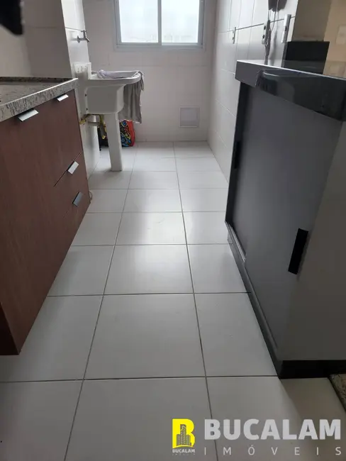 Foto 5 de Apartamento com 2 quartos para alugar, 60m2 em Parque Assunção, Taboao Da Serra - SP