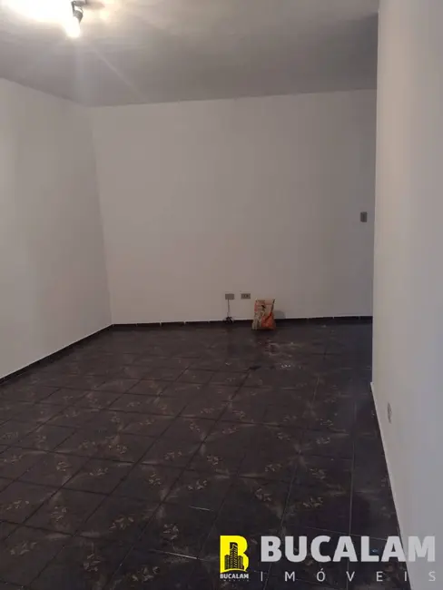 Sala Comercial para alugar, 26m2 em Jardim Maria Rosa, Taboao Da Serra - SP - imagem 5 Foto 5 de Sala Comercial para alugar, 26m2 em Jardim Maria Rosa, Taboao Da Serra - SP