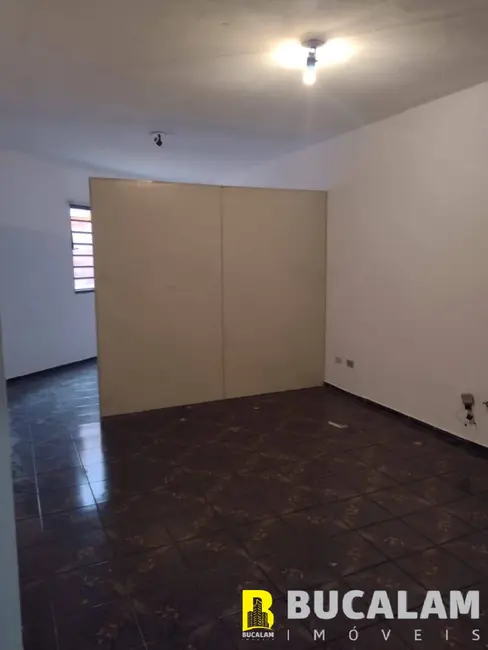 Sala Comercial para alugar, 26m2 em Jardim Maria Rosa, Taboao Da Serra - SP - imagem 1 Foto 1 de Sala Comercial para alugar, 26m2 em Jardim Maria Rosa, Taboao Da Serra - SP