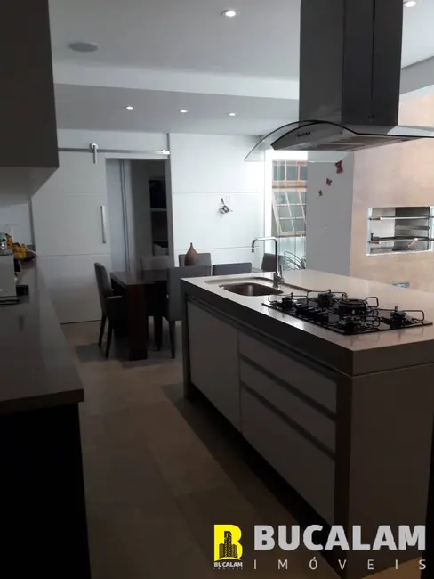 Foto 8 de Casa com 3 quartos à venda, 200m2 em Jardim Monte Kemel, São Paulo - SP