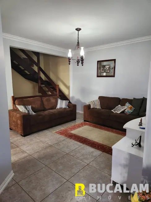 Casa com 4 quartos à venda, 500m2 em Cidade Intercap, Taboao Da Serra - SP - imagem 4 Foto 4 de Casa com 4 quartos à venda, 500m2 em Cidade Intercap, Taboao Da Serra - SP