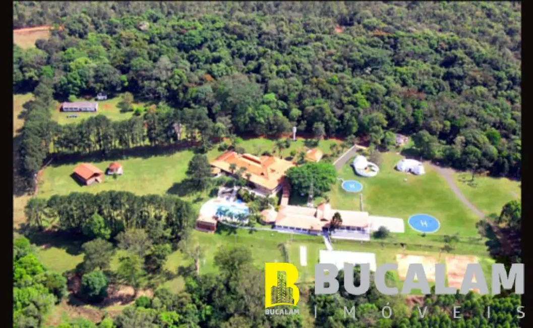 Foto 1 de Chácara com 8 quartos à venda, 6000m2 em Área Rural de Botucatu, Botucatu - SP